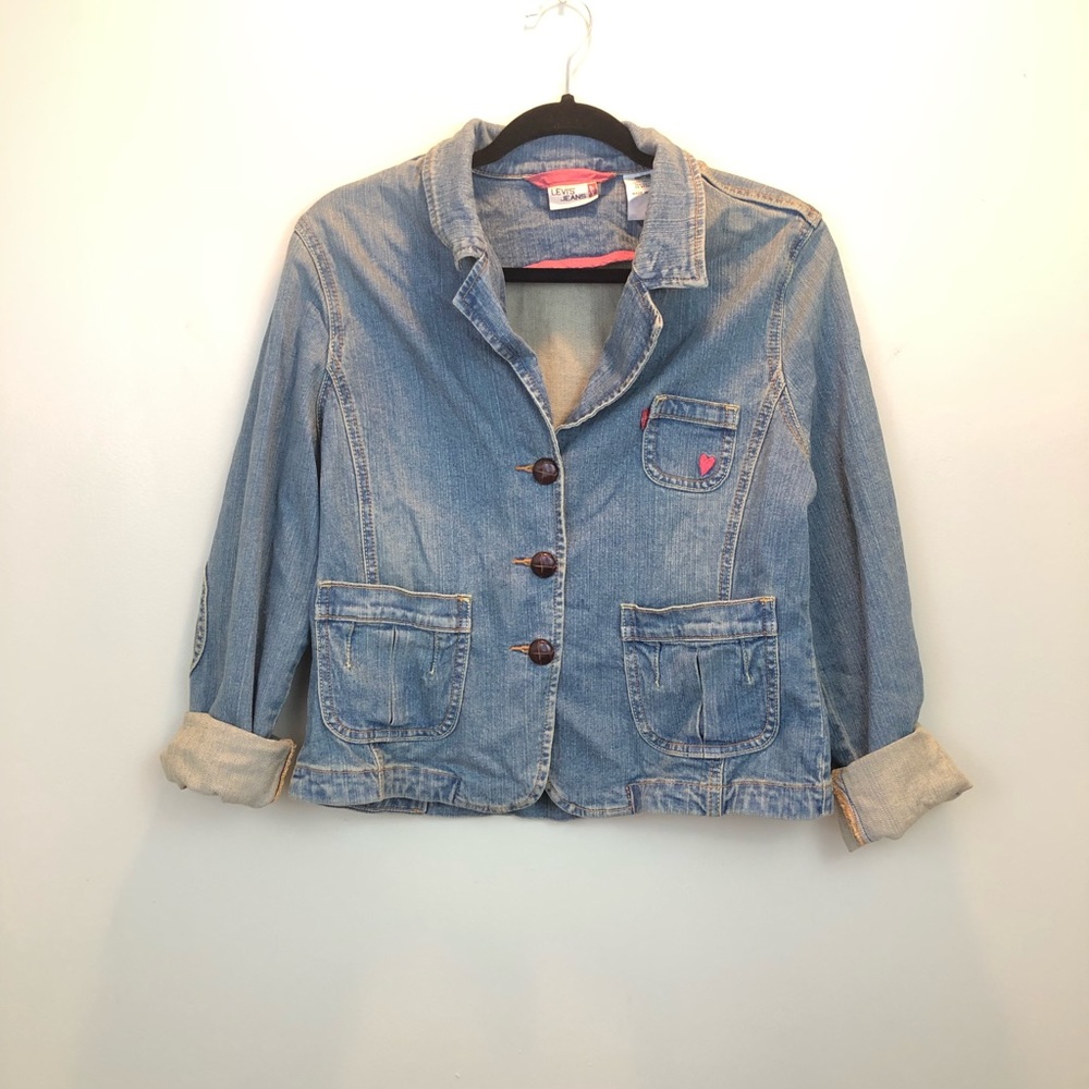 LEVIS JEANS | jean jacket with pink detail